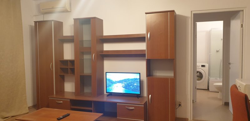 Sun Plaza, Nitu Vasile nr. 28